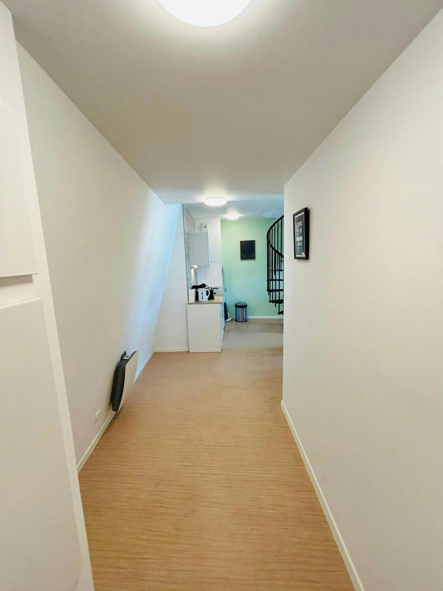 شقة We Live In R - Duplex 504 رانس المظهر الخارجي الصورة